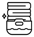 Basket with folded towels icon